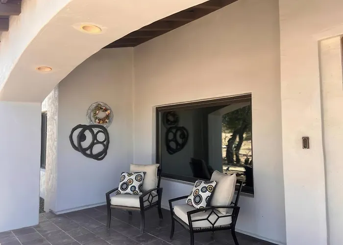 4br Ranch W Four Peaks Views Fireplace Hot Tub Holiday home