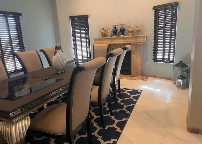 4br Ranch W Four Peaks Views Fireplace Hot Tub Rio Verde